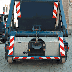 ECE 104 - Kontur-Sicherheitsmarkierung bei Tag