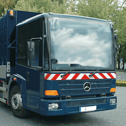 ECE 104 - Warnmarkierung