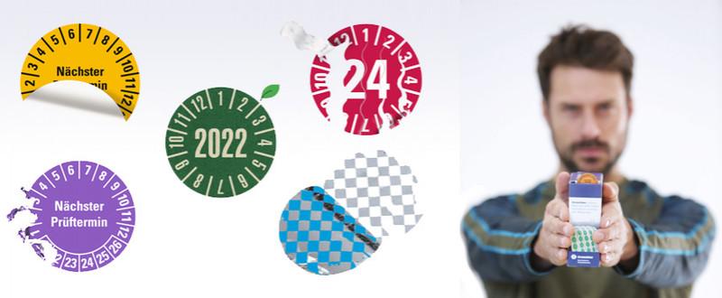 Etiketten und Prüfplaketten entfernen