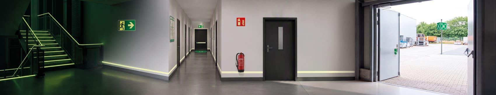 Elemente einer vollständigen Fluchtwegausstattung