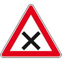 Verkehrszeichen Kreuzung oder Einmündung, Nr.102, Aluminium RA1, reflekt., SL 900mm